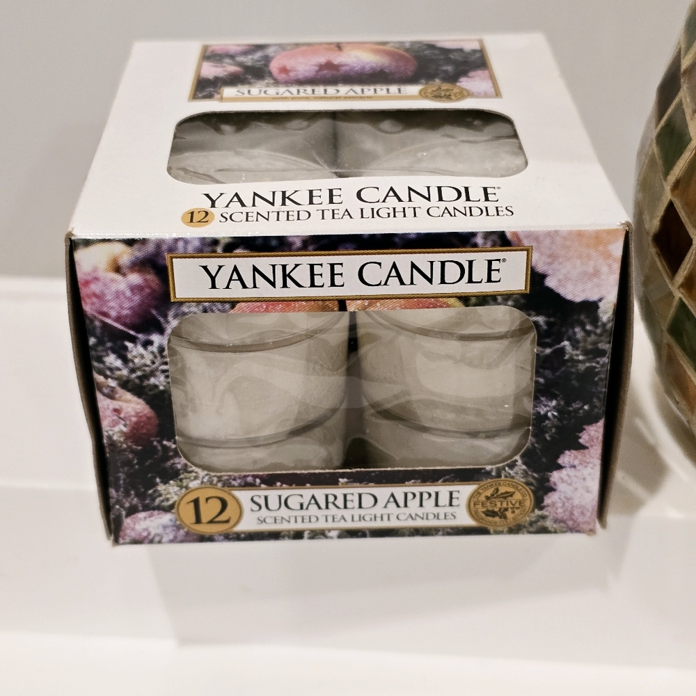 Vintage Yankee Candle Glass Mosaic Tart Candle Holder and Sugared Apple Refills - Picture 2 of 12